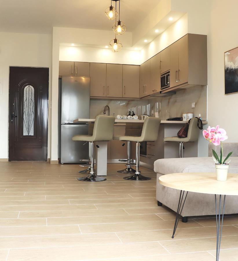 Sea Breeze Apartment Haraki Exterior photo